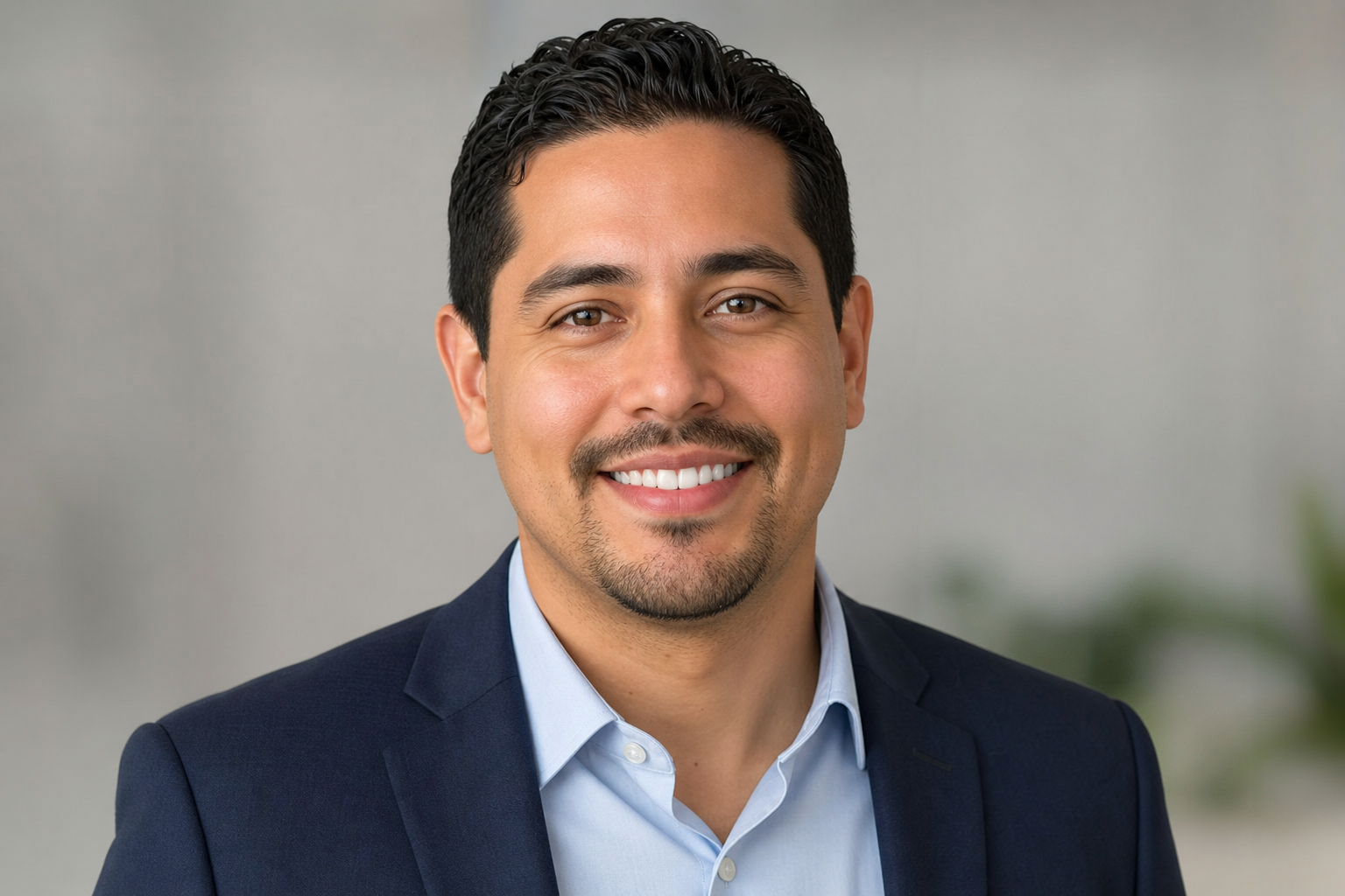 Carlos H.